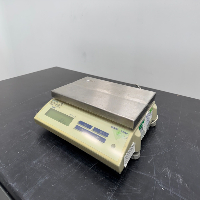 Mettler Toledo SB16001 Digital Scale image 1